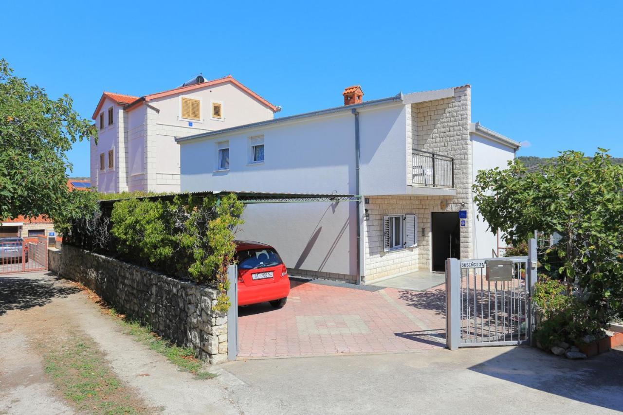 Apartments By The Sea Businci, Ciovo - 9450 Trogir Kültér fotó